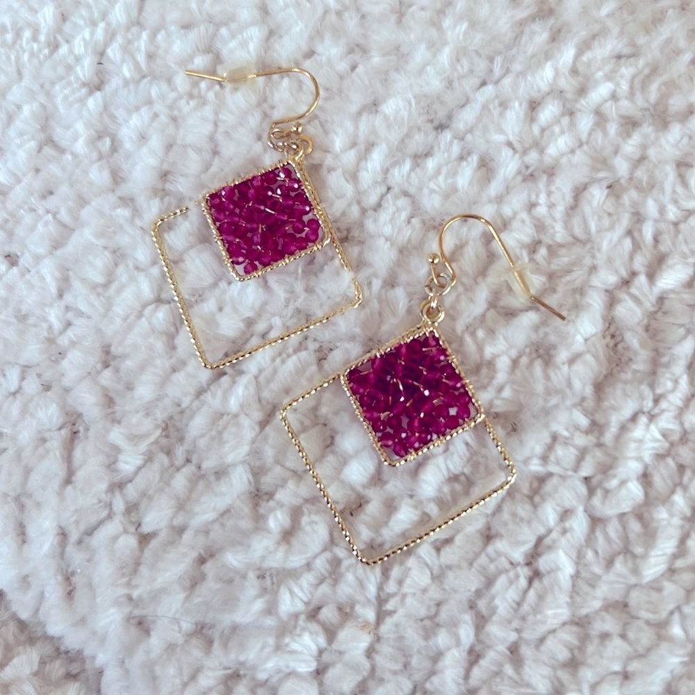 Gold Dangle Earrings with Ruby Red Bead Accents – Boho Chic Statement Jewelry